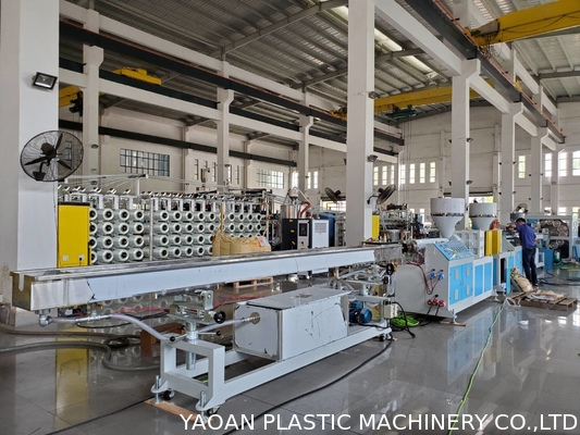 PLC en plastique 120kw 150mm de machine d'extrusion de tuyau de PVC de tuyau d'arrosage