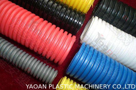 Diverse couleur de machine de tuyau d'extrusion de machine de PVC d'usine rigide en plastique à mur unique de tuyau 