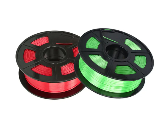 1.75 mm 3 mm Machine à extruder les filaments plastiques 12-18 kg/h